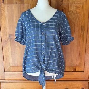 Mindy Mae’s Market Blue Checkered Women's Top.  Size Medium.